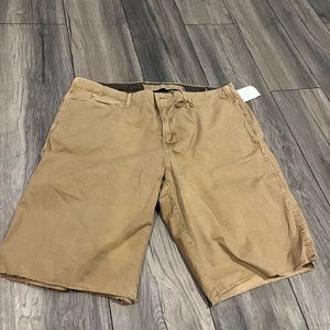 Men’s Paperbacks shorts for sale, pricing at $60!!! Size: 38